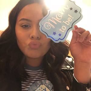 Meet your Posher, Karina